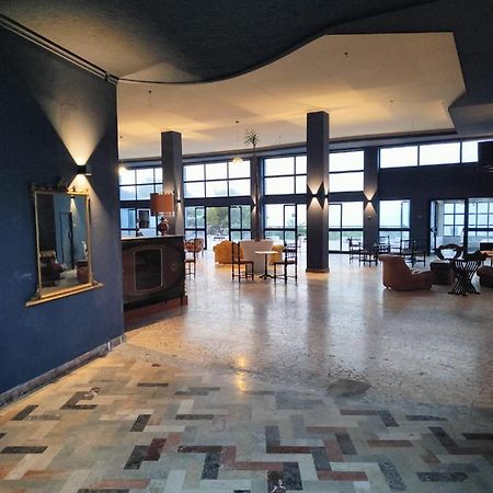 Sbarcatore Dei Turchi Hotel บรูโกลี ภายนอก รูปภาพ