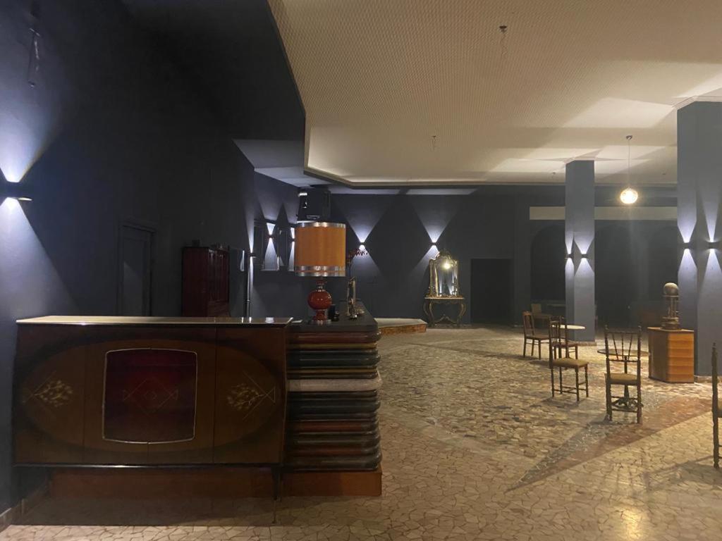 Sbarcatore Dei Turchi Hotel บรูโกลี ภายนอก รูปภาพ